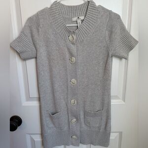 3/$21 | Banana Republic Light Gray Short Sleeve Cardigan
